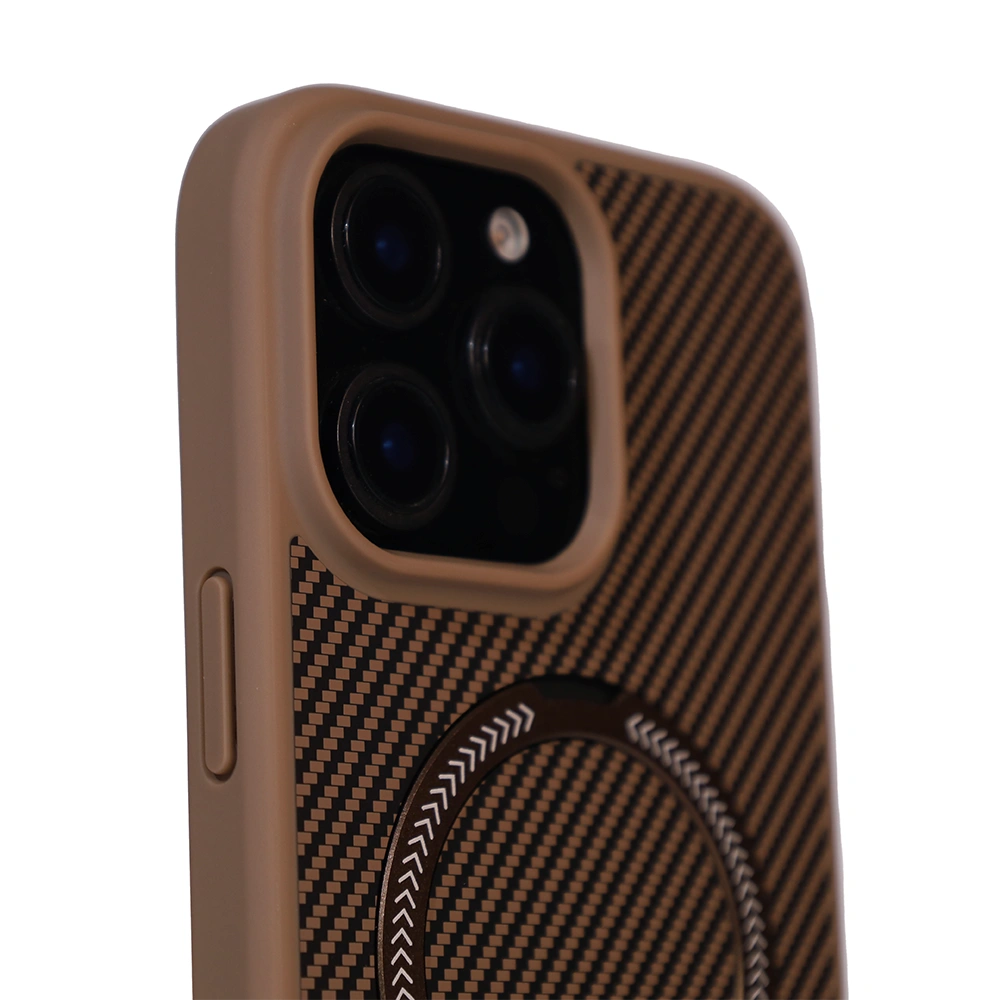 گارد سولاداکربن مگسیف IPHONE 16 PRO