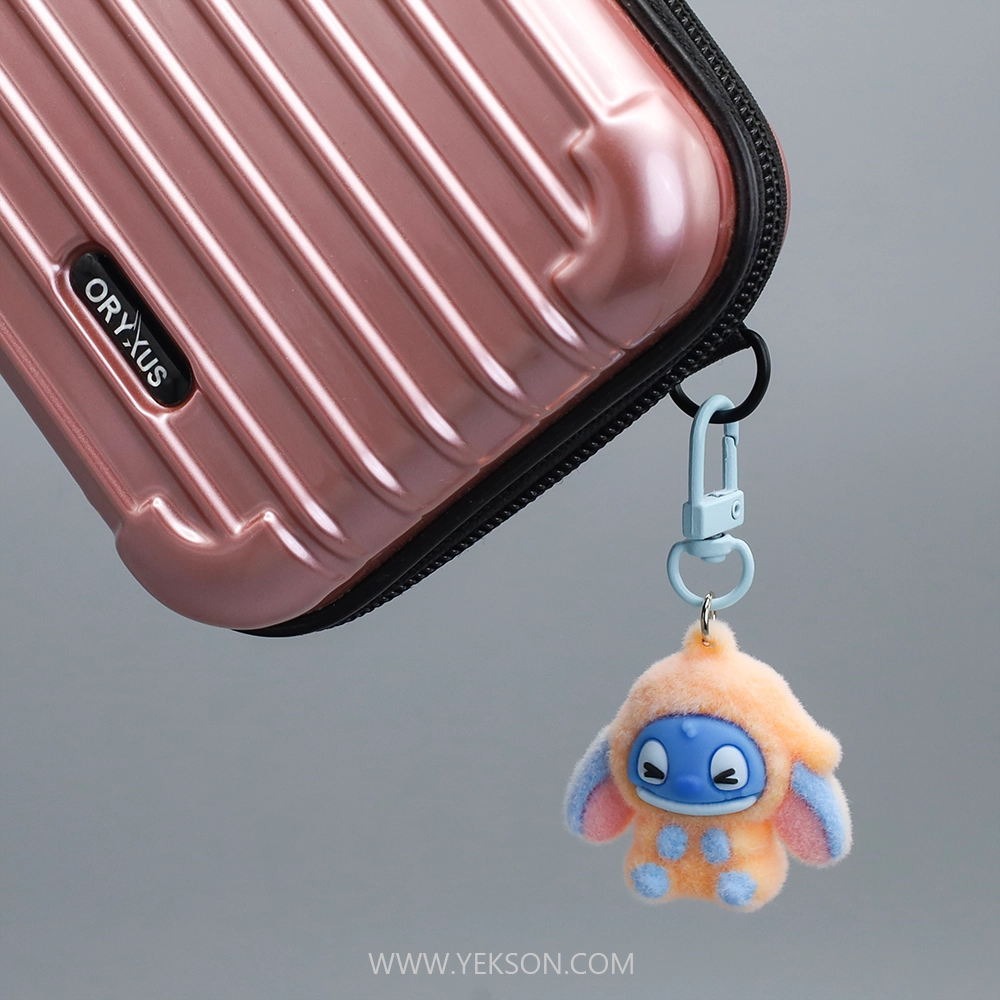 جاسوئیچی و آویز فانتزی استیج