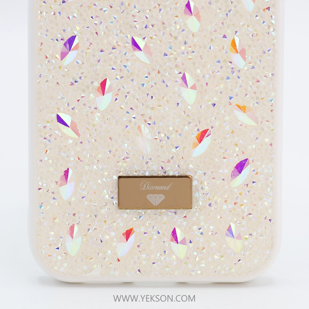 گارد سوارسکی دیاموند آیفون 15