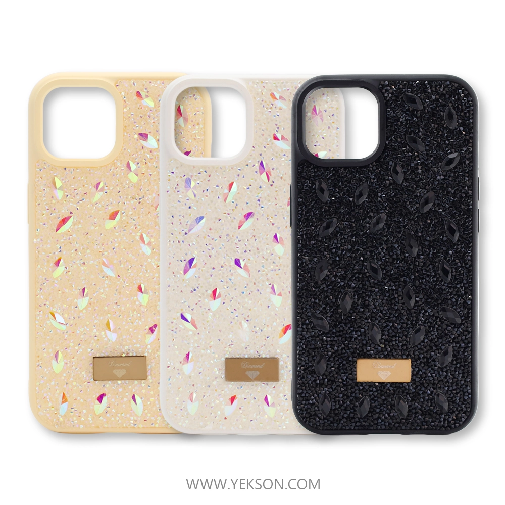 گارد سوارسکی دیاموند آیفون 15